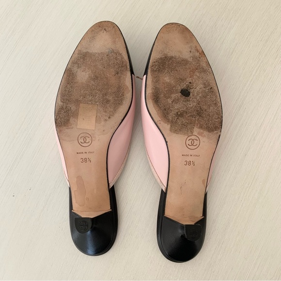 Chanel Cap Toe Kitten Heal Mules, size 8.5 - Picture 6 of 16